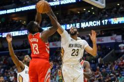 浓眉哥回归赛场，大胜首场状态亮眼，皇家马德里观众沸腾！的简单介绍