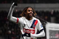 包含德罗巴回归赛场，势不可挡首场状态亮眼，掘金观众沸腾！的词条